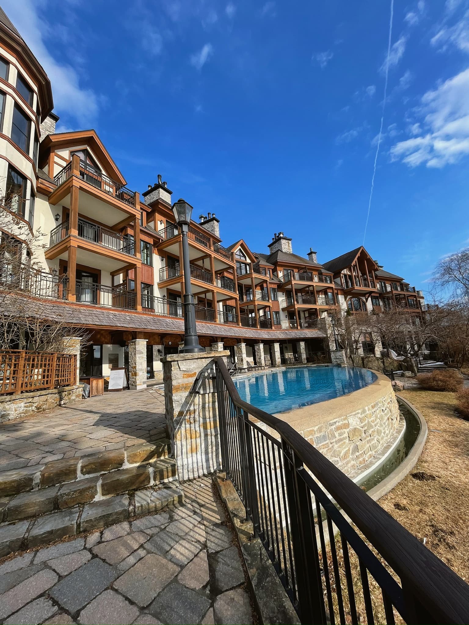 Hotel Quintessence, Mont Tremblant Review