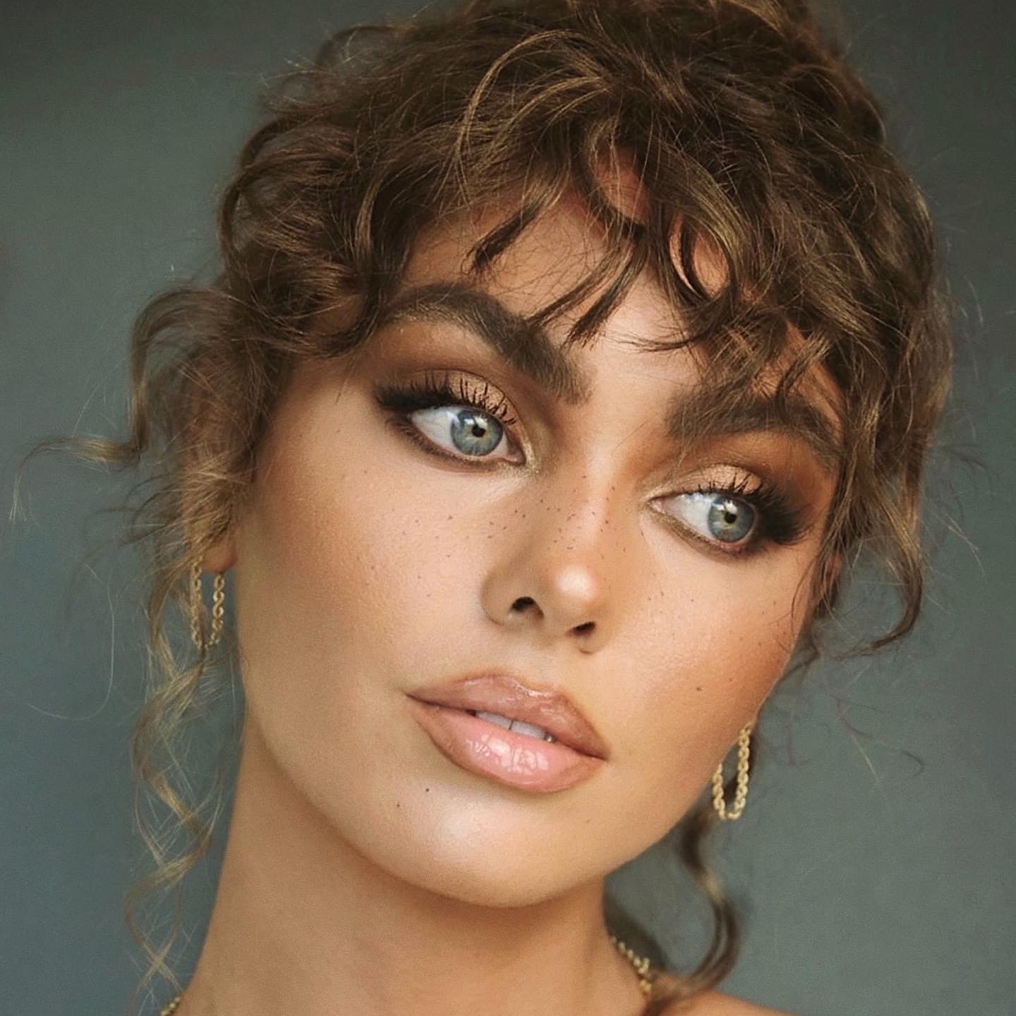 Trend Report: How to Get The Latte Makeup Look - Jackie Wyers
