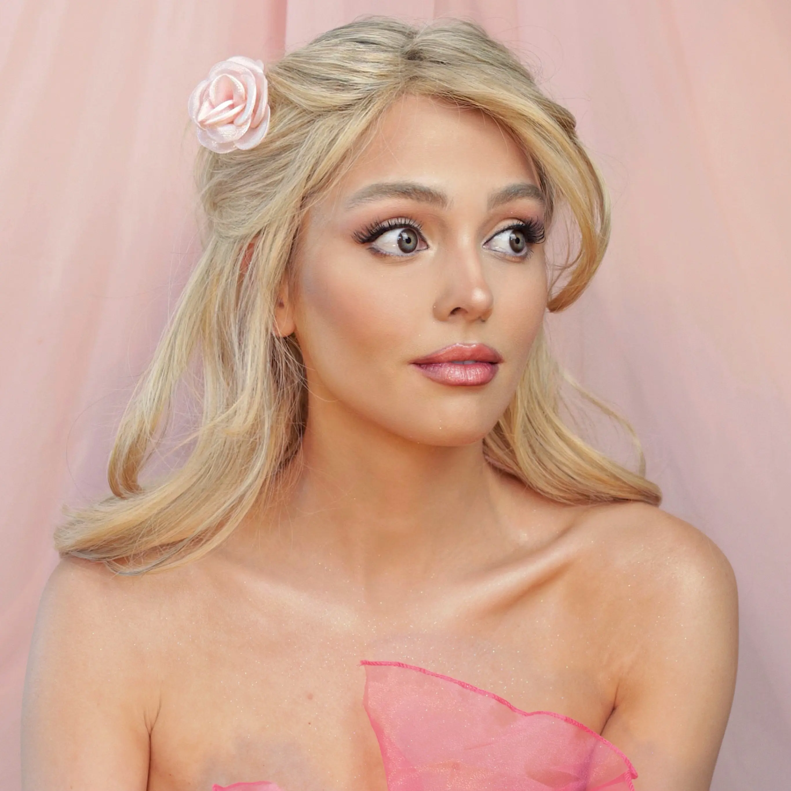Ariana Grande as Glinda Makeup Tutorial - Jackie Wyers